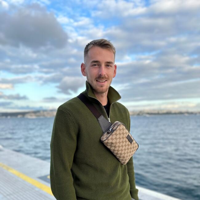 Job de garde d'enfants à Denderleeuw: Roman