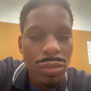 Baby-sitter in Hamilton: Kaito