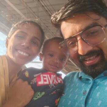 अहमदाबाद में बेबीसिटिंग की नौकरी: बेबीसिटिंग से जुड़े काम Nikhil