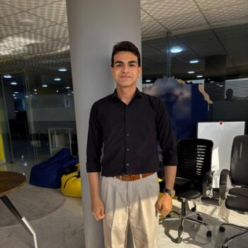 Babysitter Cairo: Abdallah