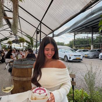 Babysitter Hod HaSharon: Natali