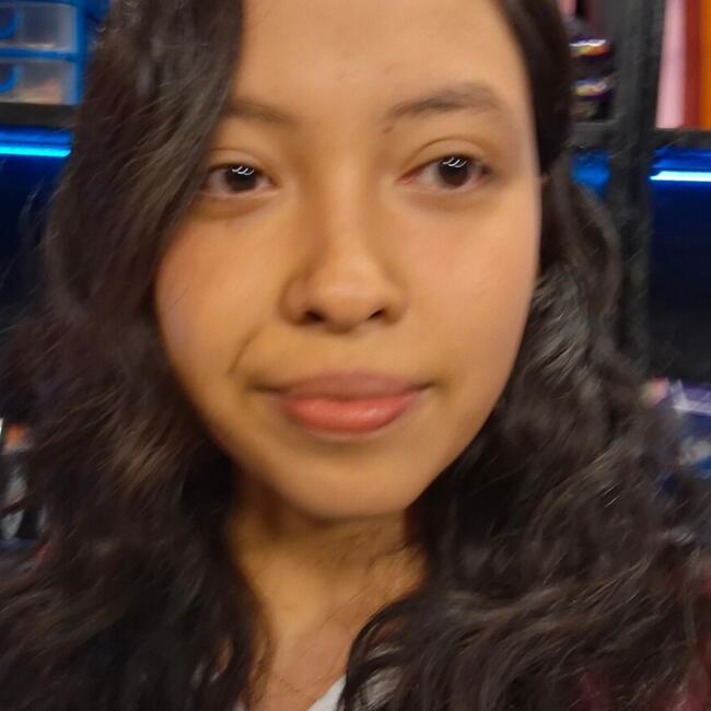 Babysitter in León: Elana Kariz