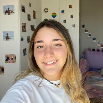 Babysitter a Cuneo: Nicole