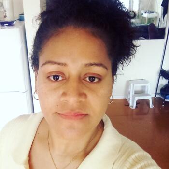 Babysitter in Waikanae: Marica