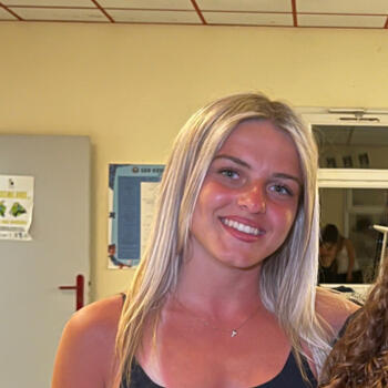 Baby-sitter Mornac-sur-Seudre: Tya