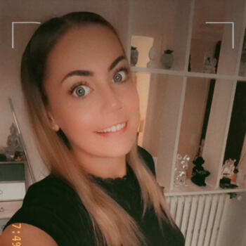 Babysitting job in Jeddah: babysitting job Manon