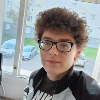 Babysitter in Nantes: Naguy