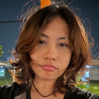 Babysitter in Singapore: Cahya