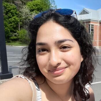 Babysitter in Scarborough Junction: Devika