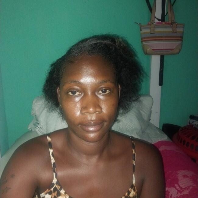 Babysitter in Kingston: Natasha