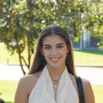 Babysitter in Matosinhos Municipality: Beatriz