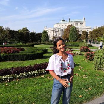 Babysitter Poitiers: Maya