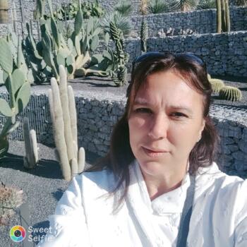 Babysitter in Madrid: Carolina