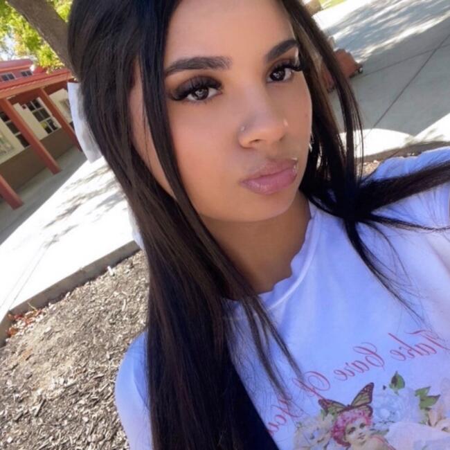 Babysitter in Roseville: Brooklynn