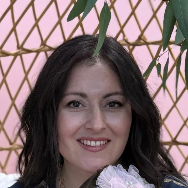 Δουλειά για babysitter στην περιοχή Νέα Μαινεμένη: Athina