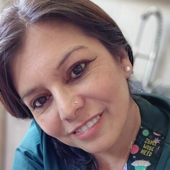 Babysitter Lo Barnechea: Elba hidalgo