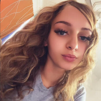 Babysitter in Sale: Kedeesha