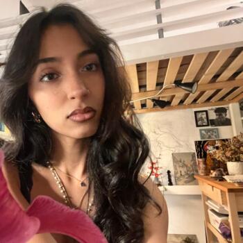 Babysitter in Milan: Diyana