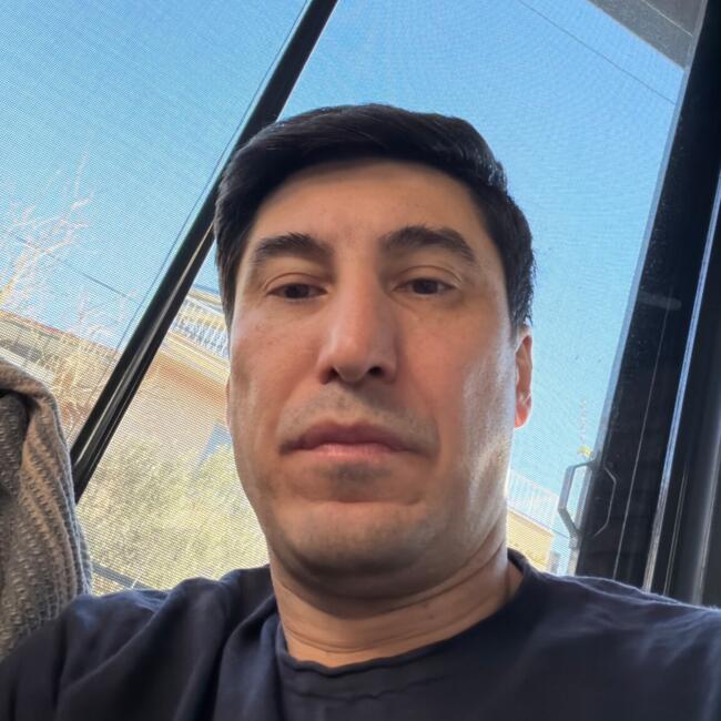 İstanbul bölgesinde bebek bakıcılığı işi: Mel