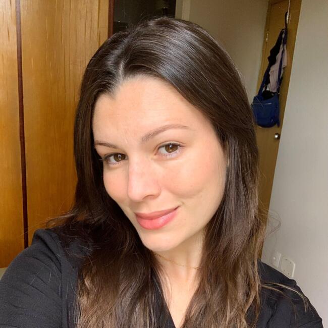 Babysitter in Uberlândia: Juliana