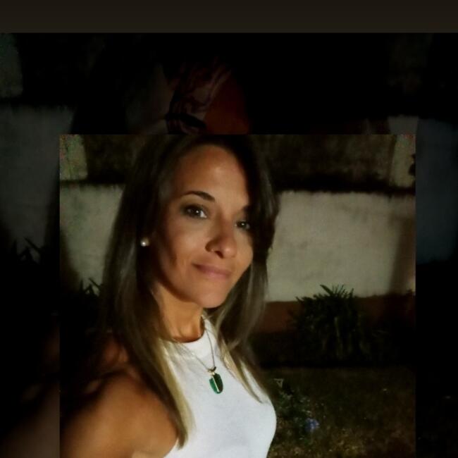 Babysitter in Buenos Aires: VERONICA