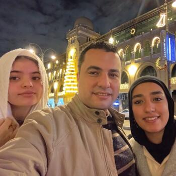 Babysitting job in Al Ma‘ādī: Sohail
