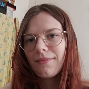 Babysitter in Châteaubriant: Lena