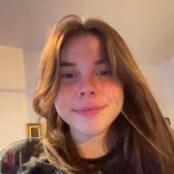 Babysitter in Le Havre: Amaya