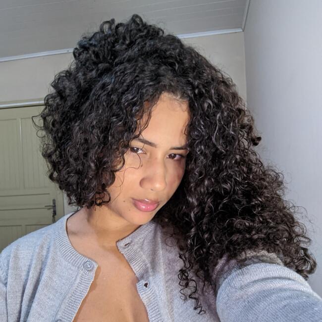 Emprego de babá em Dois Vizinhos: Hildilene