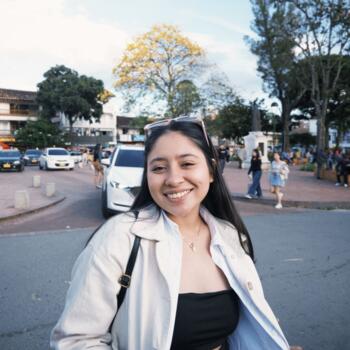Niñera en Envigado: Manuela