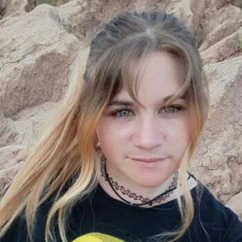 Babysitter in Delta del Tigre: Valentina