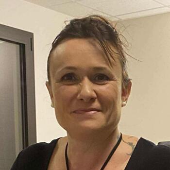 Childminder in Saint-Julien-de-Peyrolas: Magali