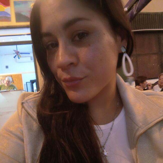 Babysitter in La Plata: Veronica