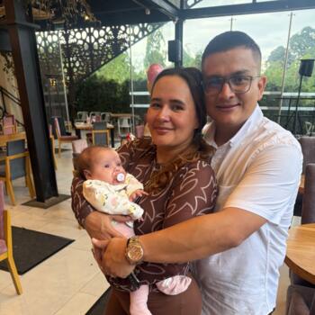 Trabajo para niñera en Dos Quebradas: trabajo de niñera Erika