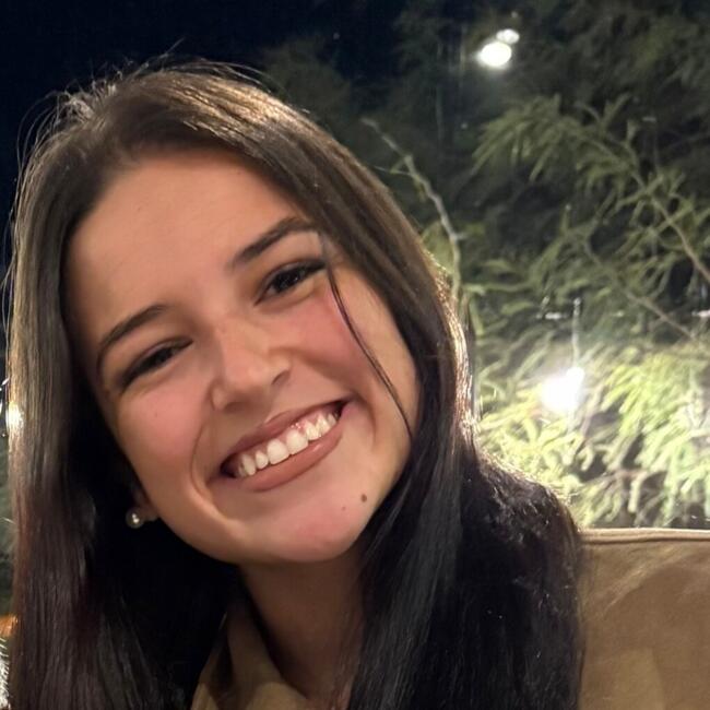 Babysitter in Rosario: Emilia