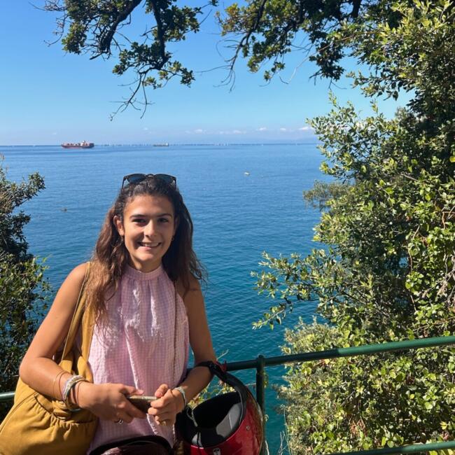 Babysitter in Porto: Eugénie