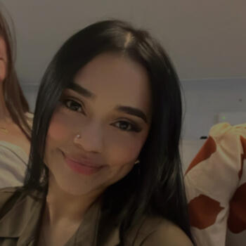 Babysitter Figueres: May