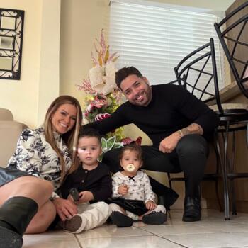 Babysitting job in Humacao: babysitting job Felix J