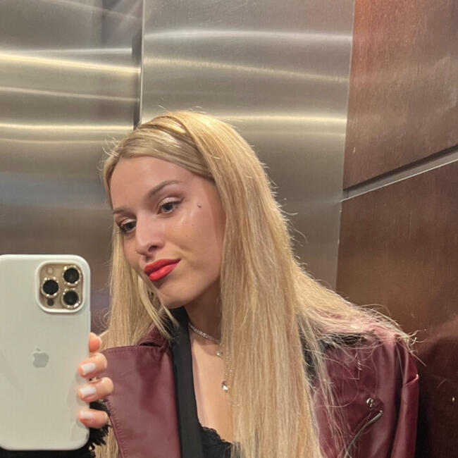 Babysitter in Thessaloniki: Elena