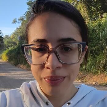 Babá em Vinhedo: Ana carolina