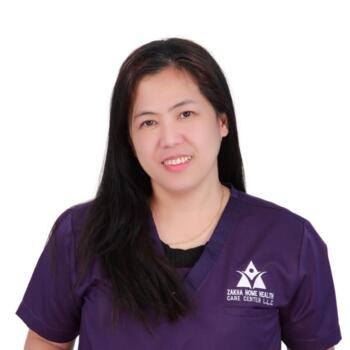 Babysitter in Dubai: Christina