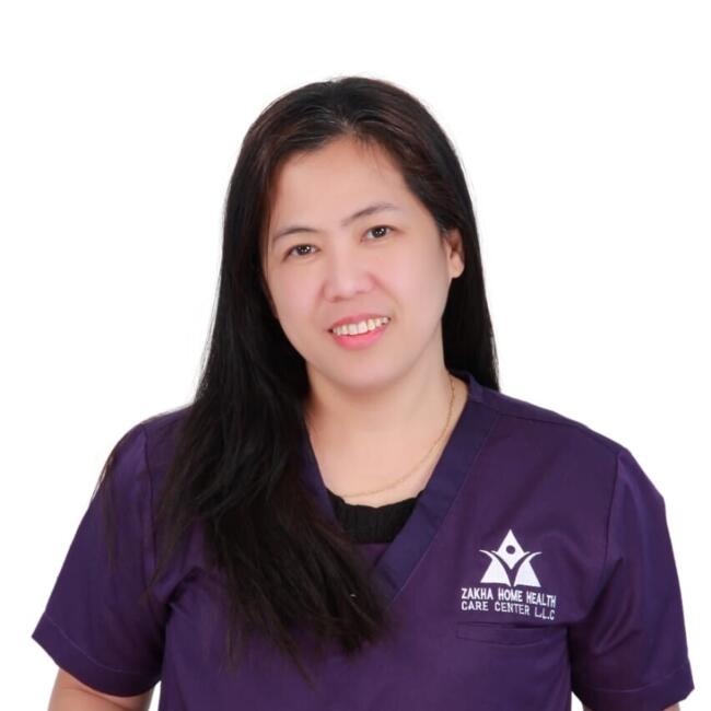 Babysitter in Dubai: Christina