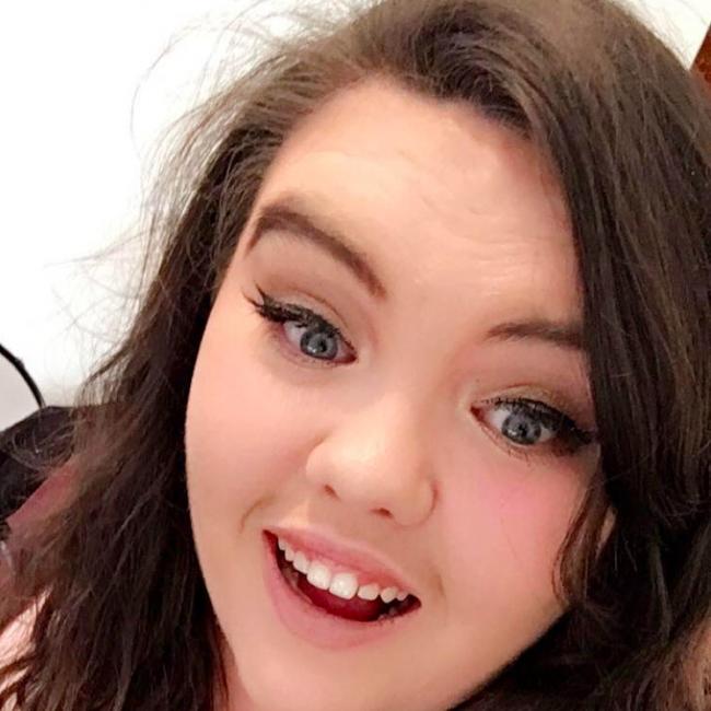 Babysitter in Limerick: Helena
