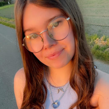 Babysitter Mönchengladbach: Lenya