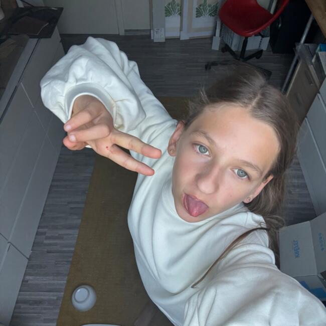 Babysitter in Torhout: Maité