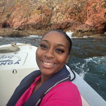 Babysitter em Lavradio: Leocárdia