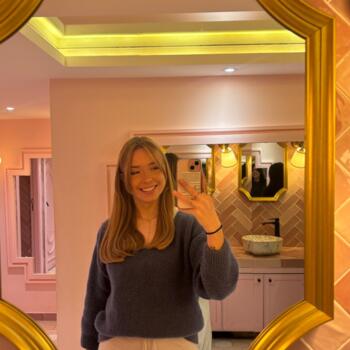 Babysitter in La Rochelle: Maelys