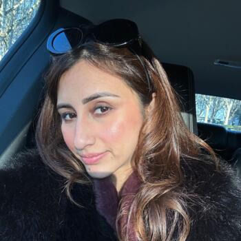 Babysitting job in Créteil: Simran