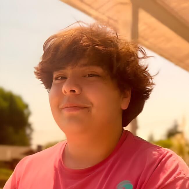 Babysitter in Ontario: Isaac