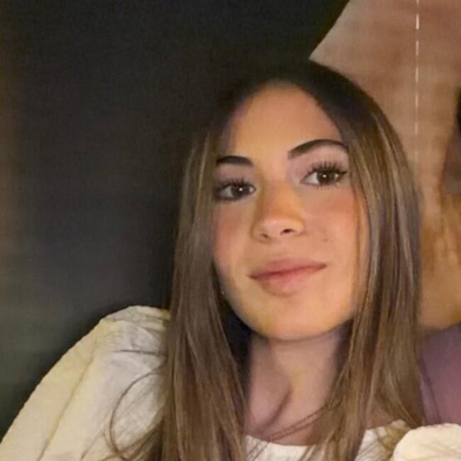 Babysitter in Castilleja de la Cuesta: Clara